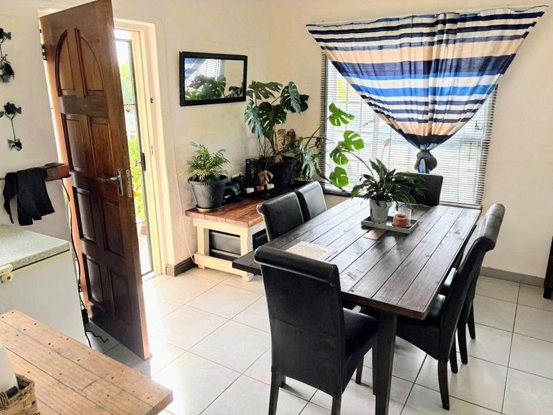 3 Bedroom Property for Sale in Kleinkrantz Western Cape